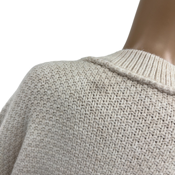Free People ‘Leslie’ cable knit oversized sweater. - Picture 9 of 12